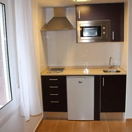 洛卡玛尔旅馆 2* 桑坦德