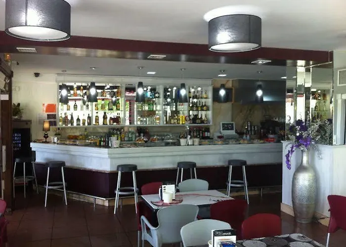 Rocamar Guest house 2*